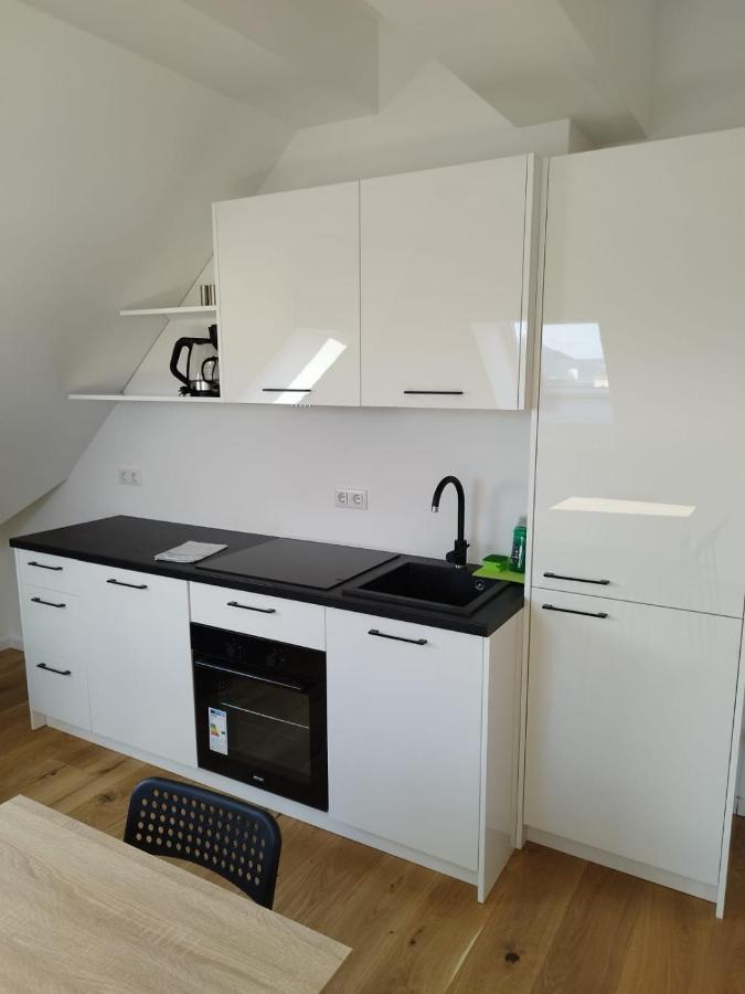 Krems Am Campus Apartment Bagian luar foto